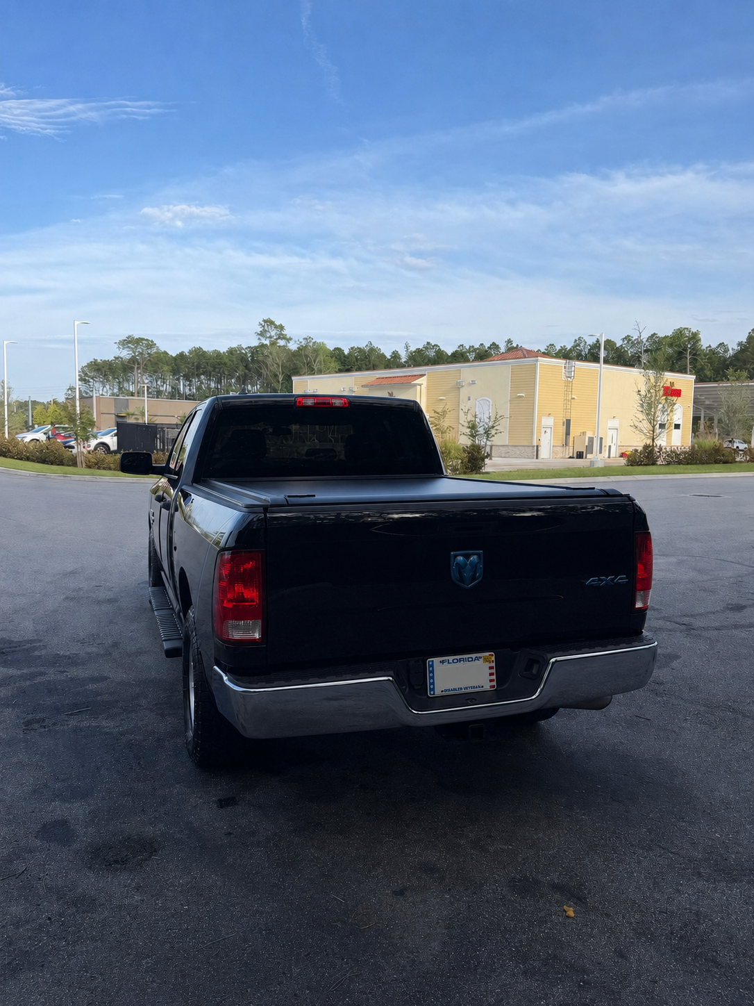 Used 2019 RAM 1500 ST w/ SXT Plus Group AWD/4WD image 5