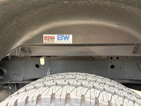 Used 2024 RAM 3500 Big Horn w/ Sport Appearance Package image 9