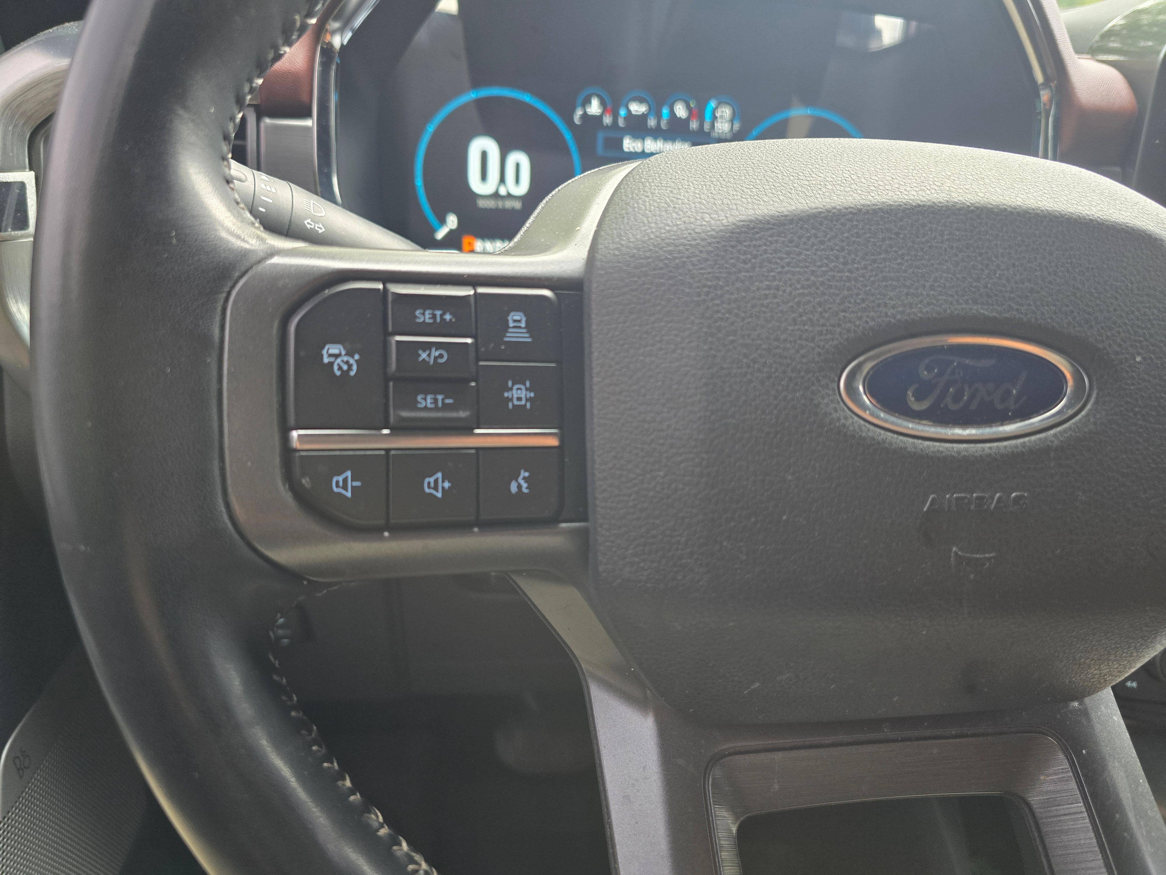 Used 2021 Ford F150 Lariat AWD/4WD image 17