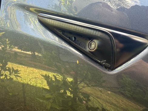 Used 2022 Tesla Model 3 Performance AWD/4WD image 25