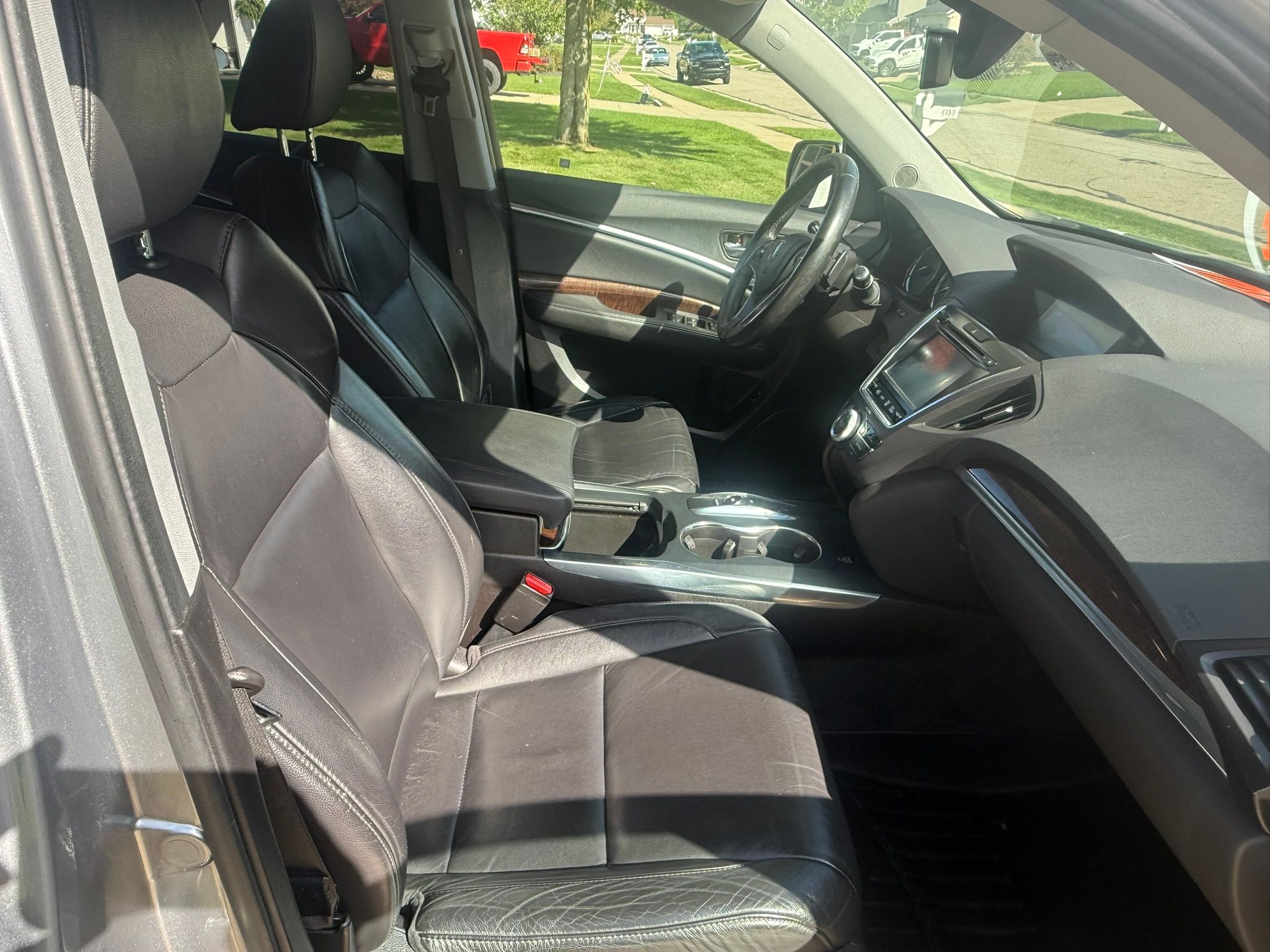 Used 2018 Acura MDX w/ Technology Package AWD/4WD image 17