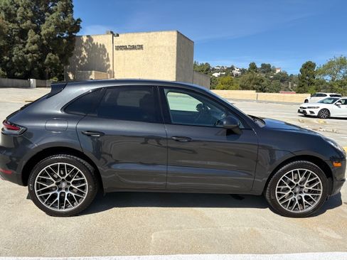 Used 2019 Porsche Macan S image 10