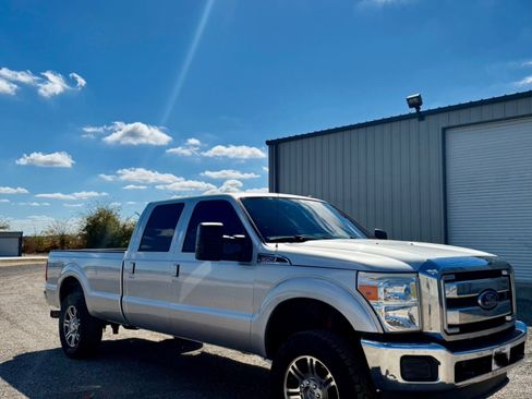 Used 2016 Ford F350 Lariat w/ Lariat Ultimate Package image 5