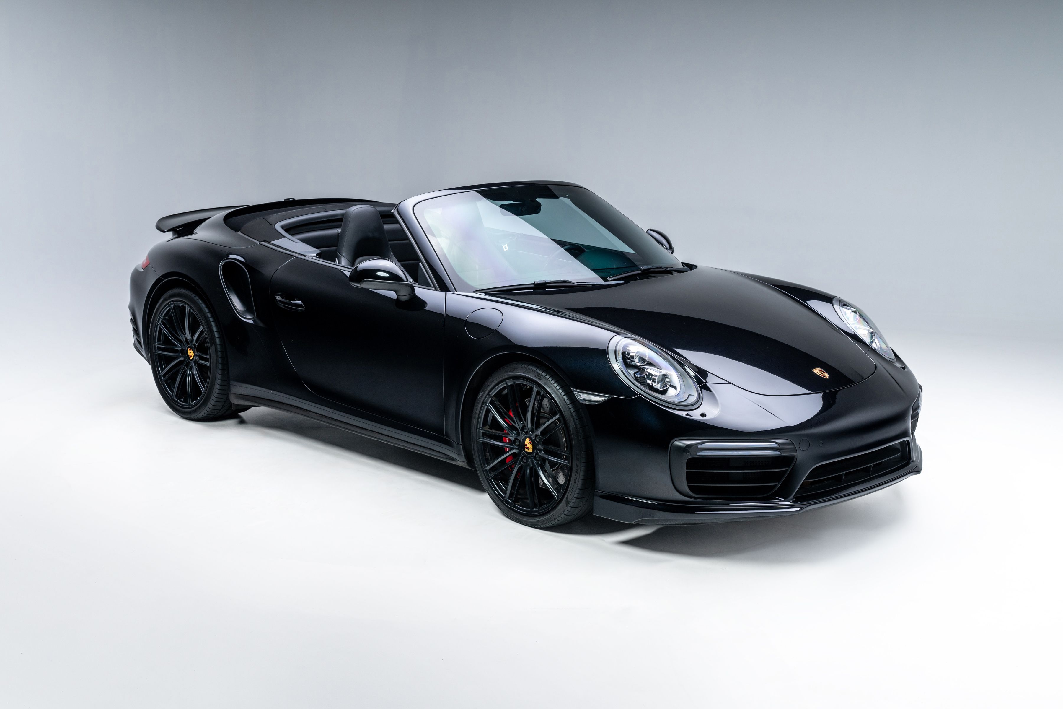 Used 2017 Porsche 911 Turbo AWD/4WD image 4