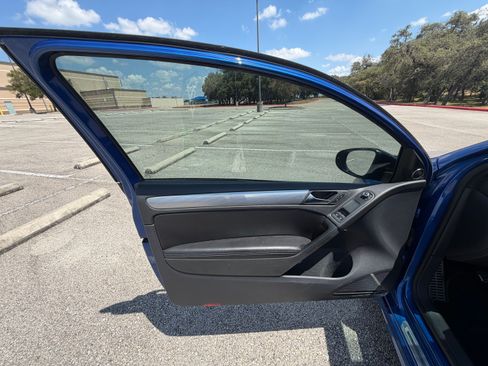 Used 2012 Volkswagen Golf R 2-Door AWD/4WD image 22