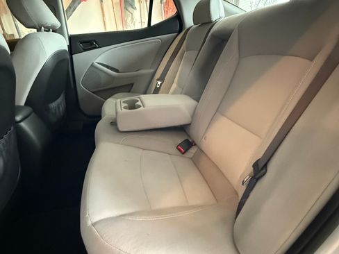 Used 2013 Kia Optima LX w/ Convenience Plus Pkg image 14