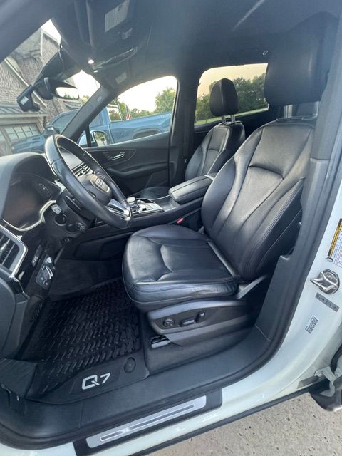 Used 2019 Audi Q7 3.0T Prestige AWD/4WD image 8