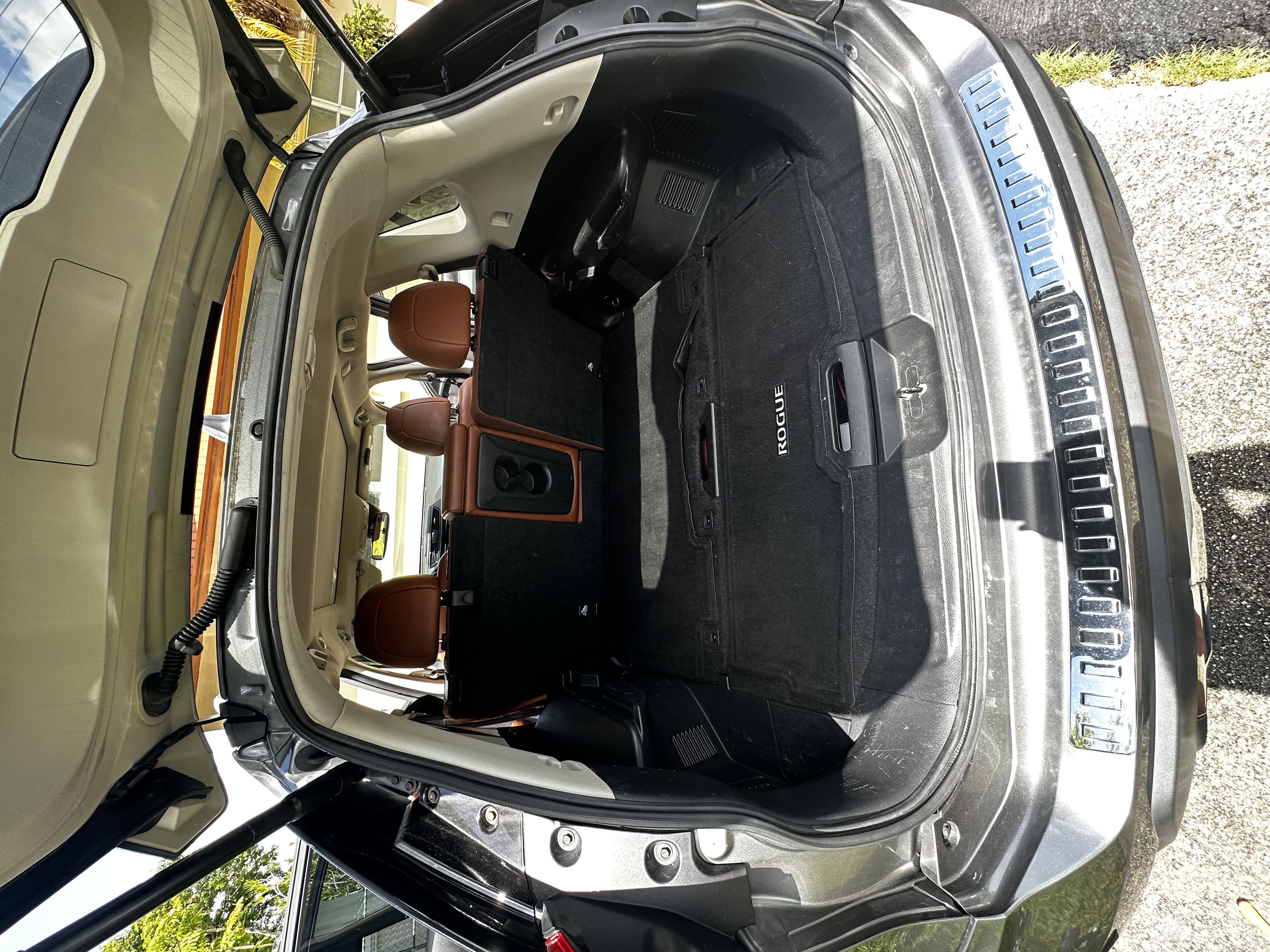 Used 2017 Nissan Rogue SL w/ SL Premium Package FWD image 20