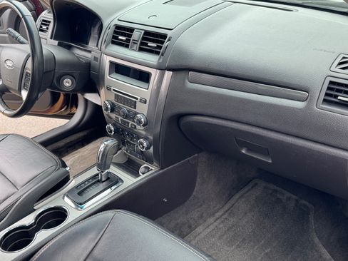 Used 2011 Ford Fusion SEL w/ 301A Rapid Spec Order Code image 18