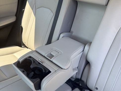 Used 2018 Lexus RX 350 AWD w/ Premium Package image 4