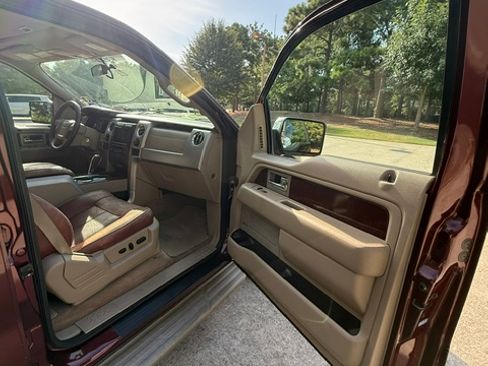 Used 2010 Ford F150 King Ranch RWD image 20