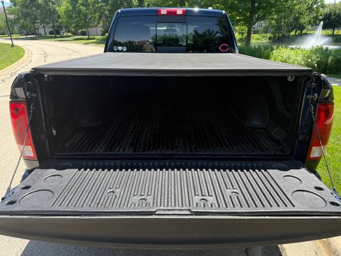 Used 2012 RAM 1500 Laramie AWD/4WD image 6