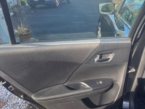 Used 2015 Honda Accord LX image 14