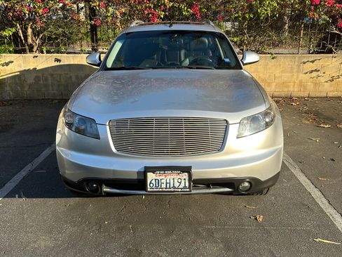 Used 2008 INFINITI FX35 2WD w/ Technology Pkg image 4
