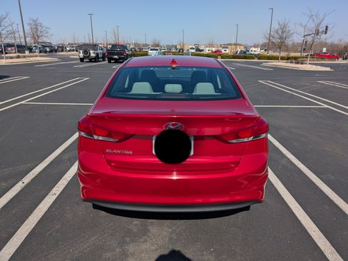 Used 2017 Hyundai Elantra SE w/ SE A/T Tech Package 03 image 16