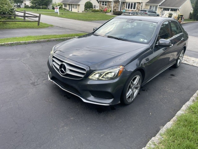 Used 2014 Mercedes-Benz E 350 4MATIC Sedan image 12