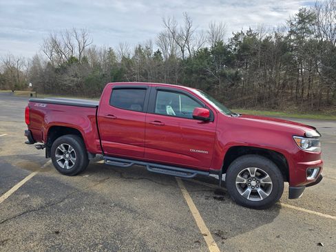 Used 2017 Chevrolet Colorado Z71 image 10