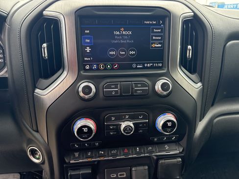 Used 2020 GMC Sierra 2500 Denali w/ Denali Ultimate Package image 14