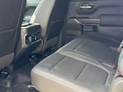 Used 2019 GMC Sierra 1500 SLT image 18