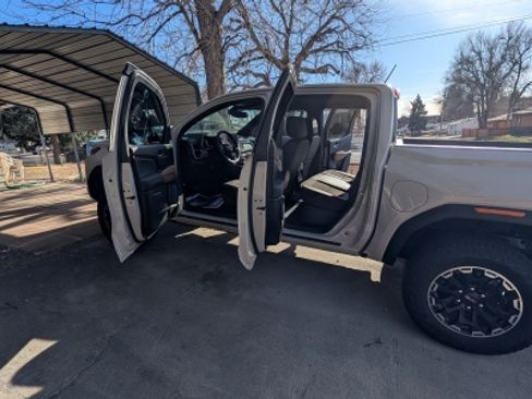 Used 2026 GMC Canyon AT4 image 4