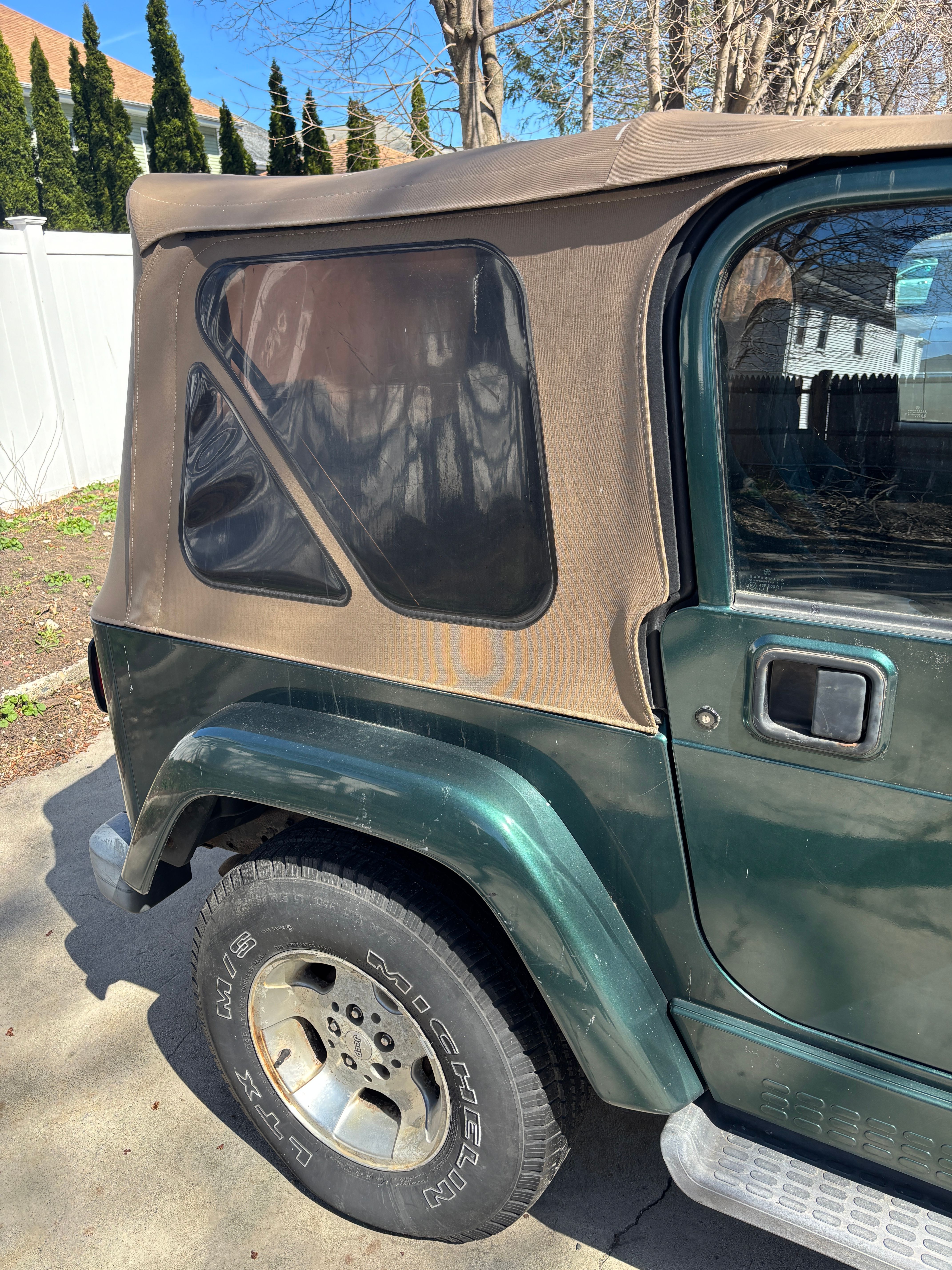 Used 2001 Jeep Wrangler Sahara AWD/4WD image 15