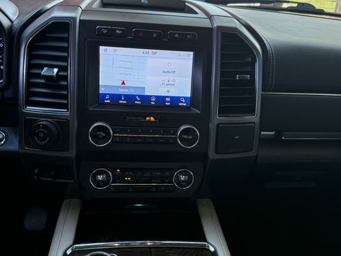 Used 2020 Ford Expedition Max Platinum image 8