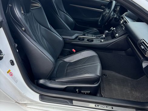 Used 2015 Lexus RC F w/ Premium Package RWD image 21