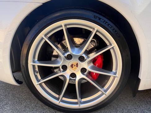 Used 2014 Porsche 911 Carrera image 12