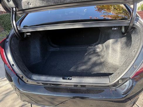 Used 2018 Honda Civic EX image 15