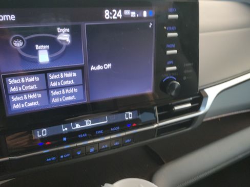 Used 2014 Toyota Camry SE image 6