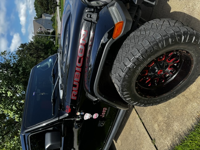 Used 2018 Jeep Wrangler Unlimited Rubicon AWD/4WD image 15