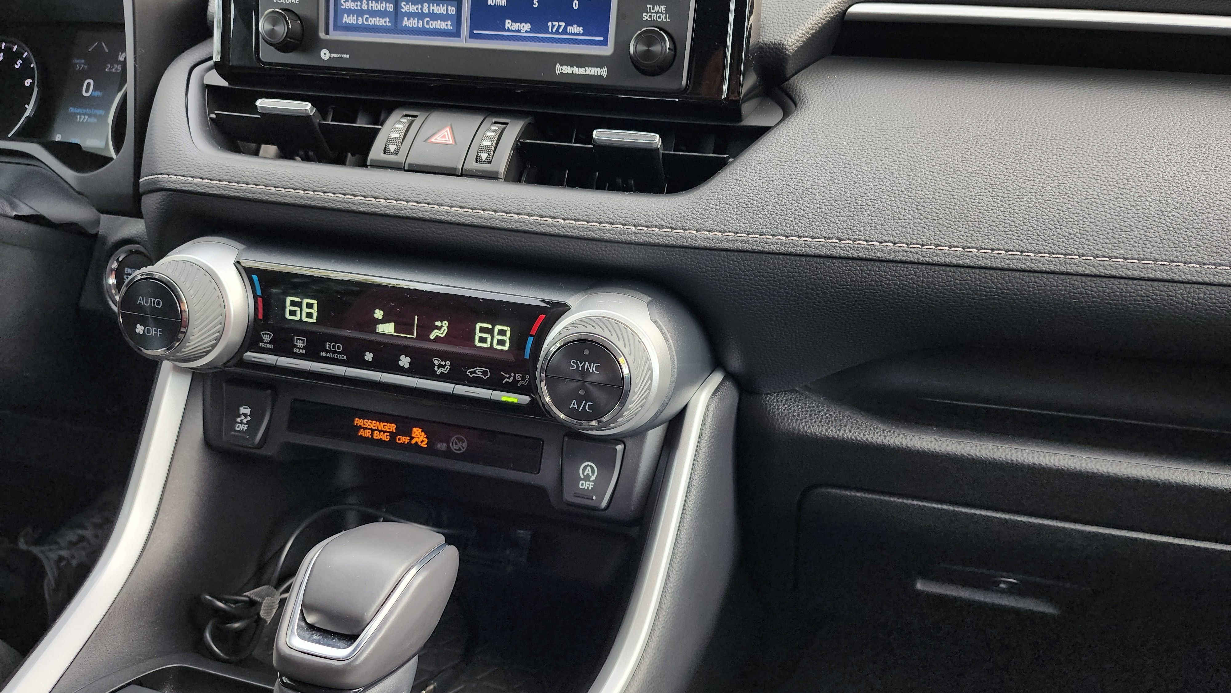 Used 2022 Toyota RAV4 XLE Premium FWD image 18