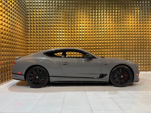 Used 2023 Bentley Continental GT Speed image 5
