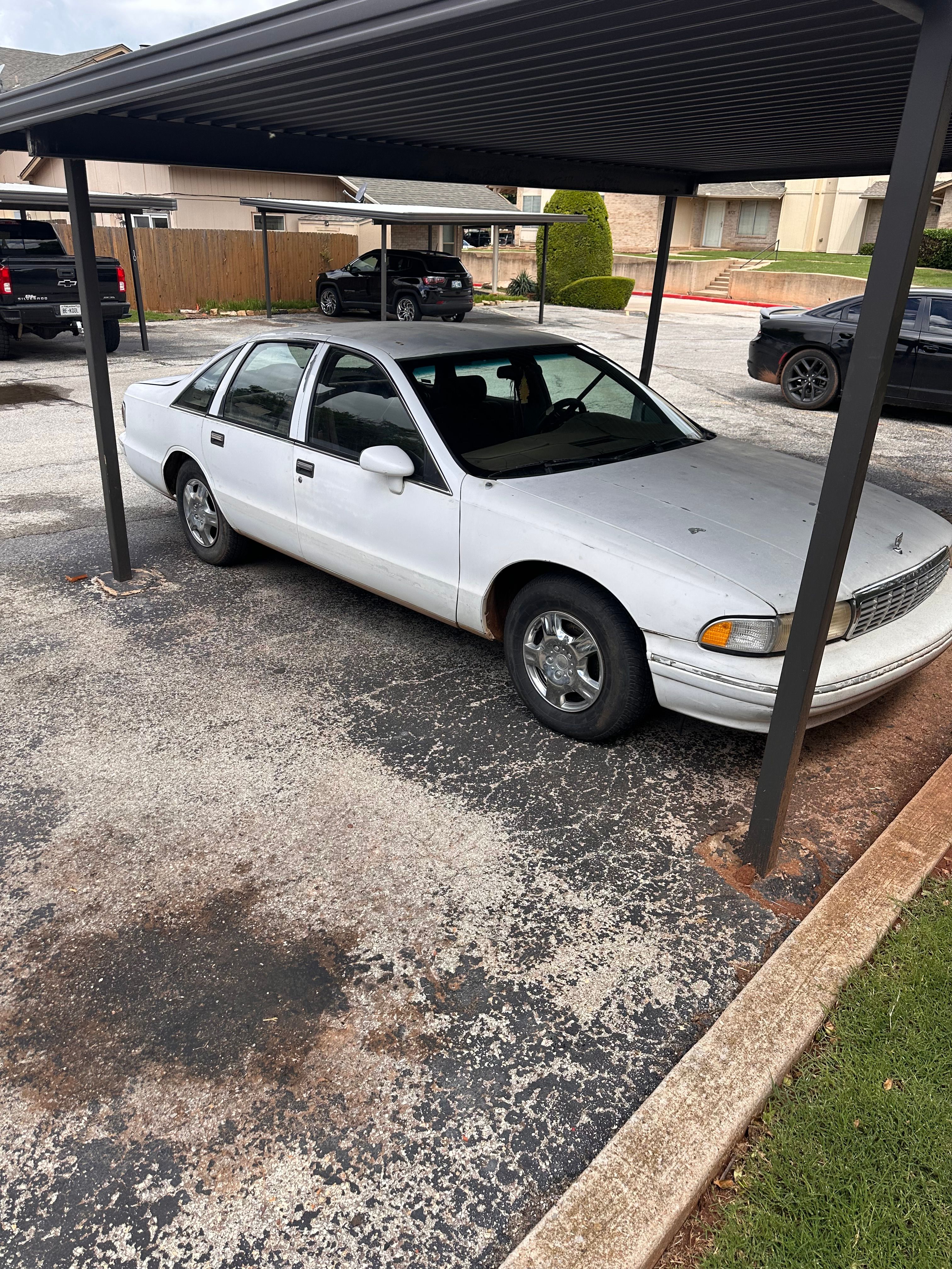 Used 1994 Chevrolet Caprice Classic RWD image 1