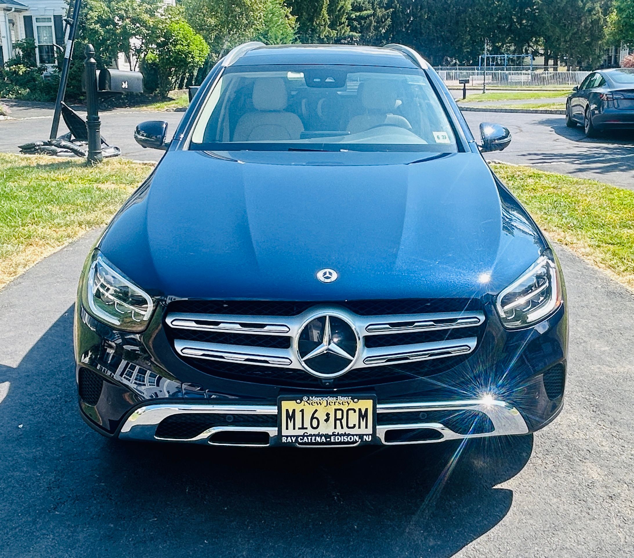 Used 2022 Mercedes-Benz GLC 300 4MATIC image 1