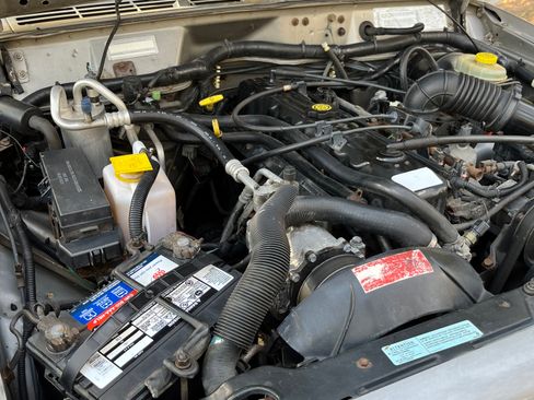 Used 2001 Jeep Cherokee Sport image 14