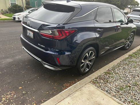 Used 2016 Lexus RX 450h FWD image 4
