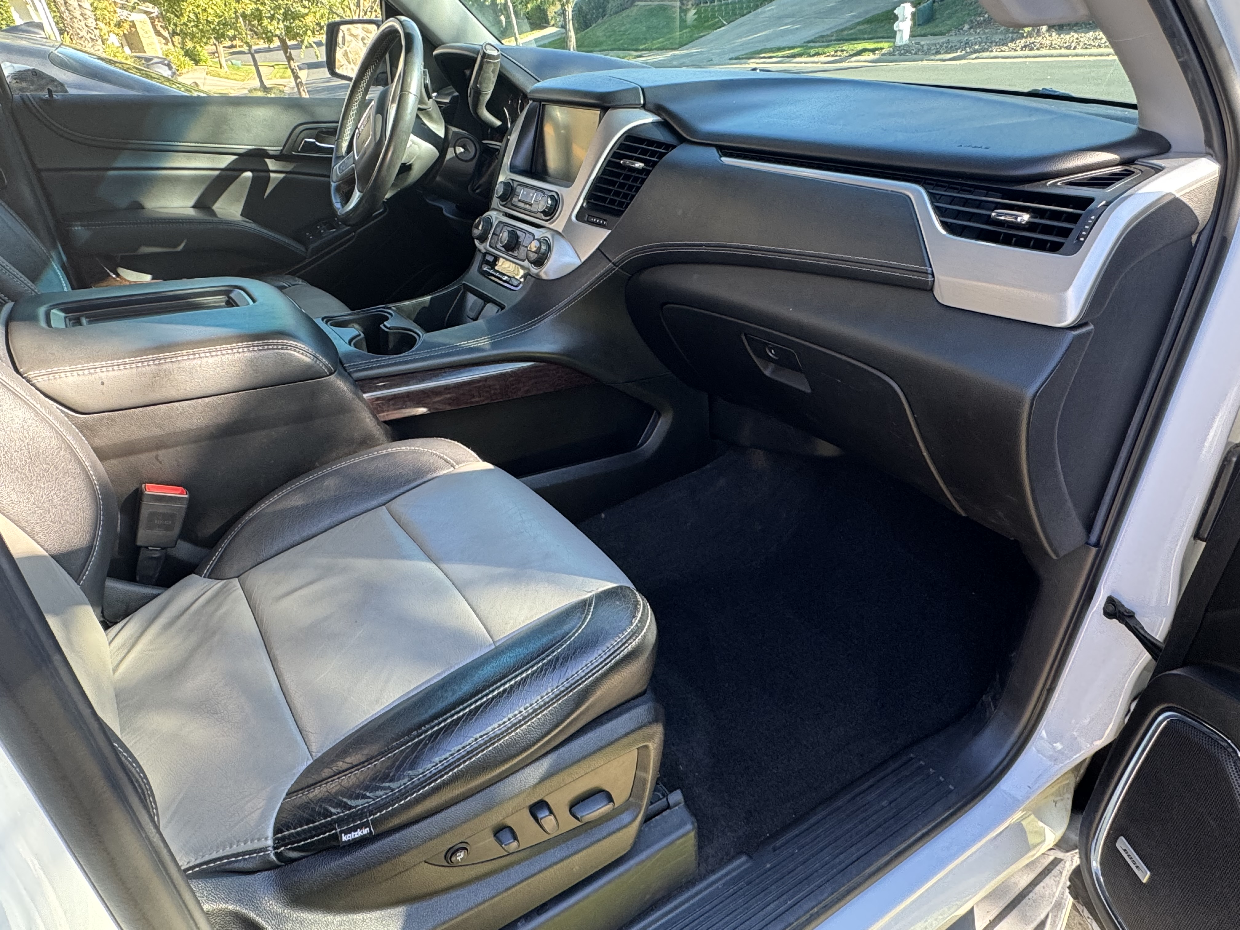 Used 2018 GMC Yukon SLE RWD image 15