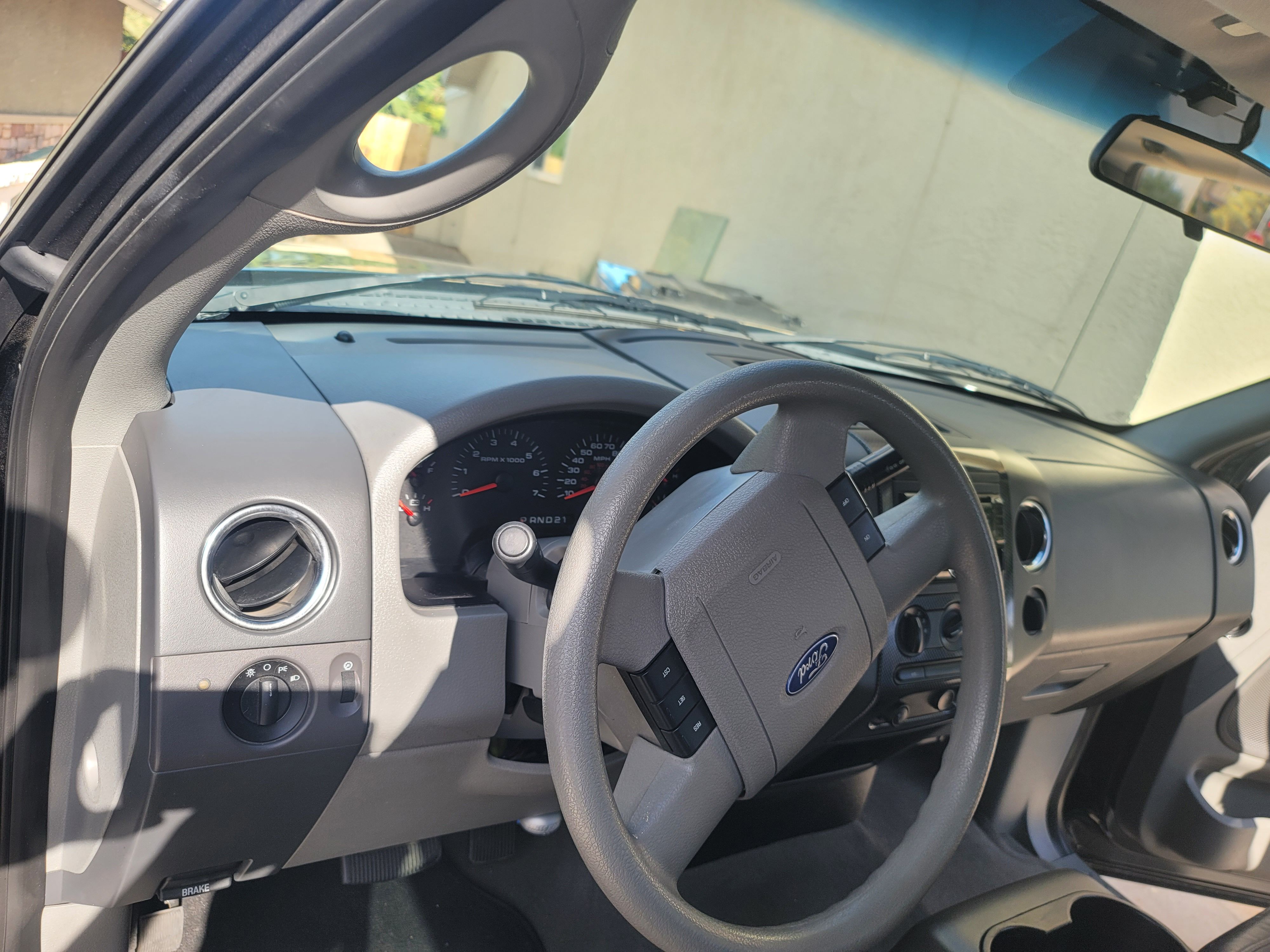 Used 2006 Ford F150 XLT RWD image 13