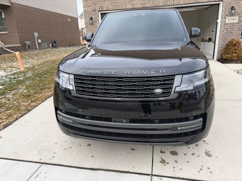 Used 2024 Land Rover Range Rover SE image 6