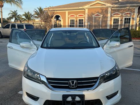 Used 2015 Honda Accord EX-L image 4