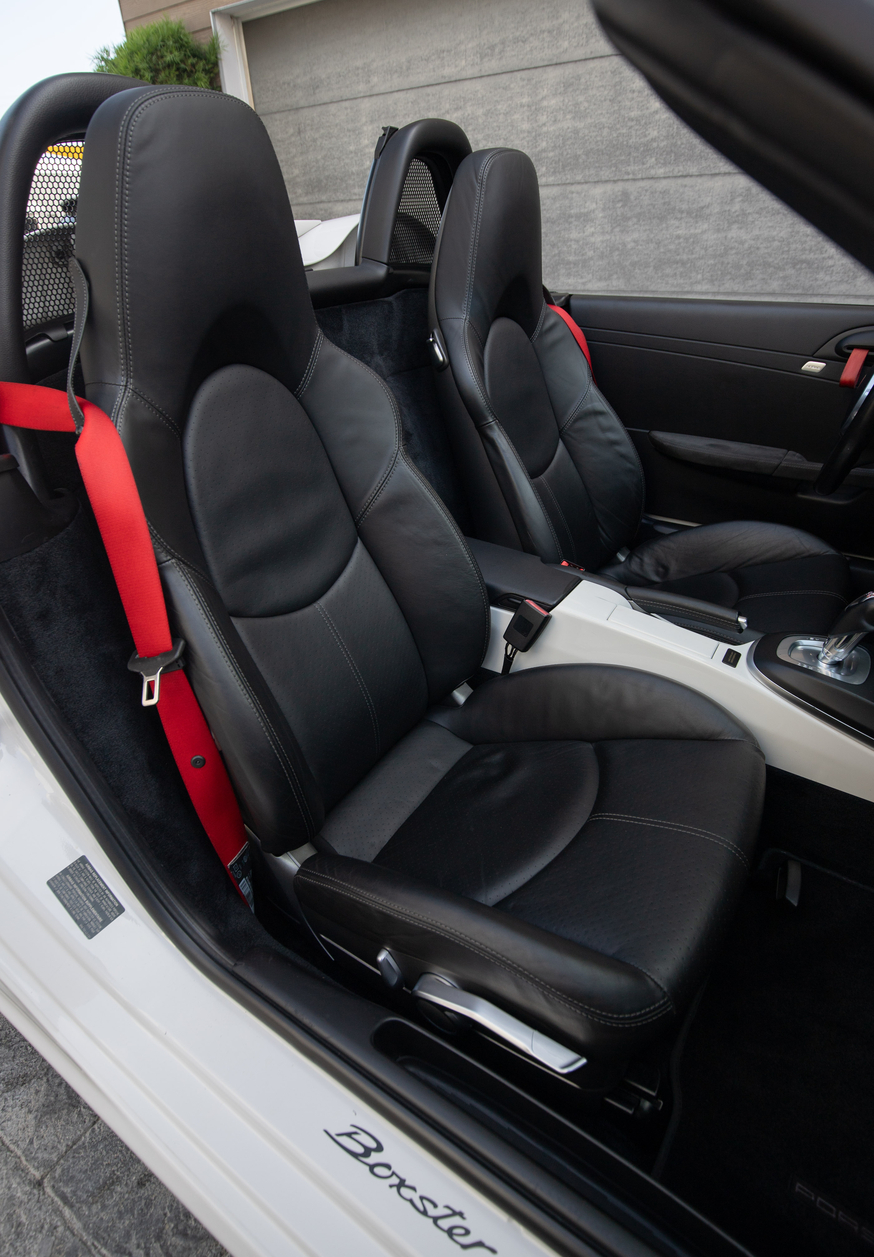 Used 2011 Porsche Boxster Spyder RWD image 21