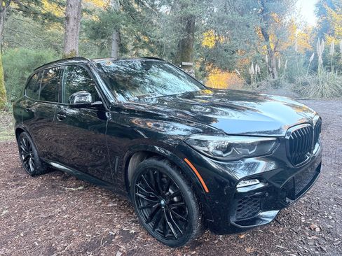 Used 2020 BMW X5 xDrive40i w/ M Sport Package AWD/4WD image 16