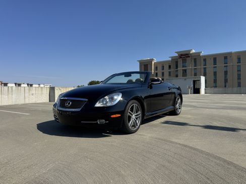 Used 2008 Lexus SC 430 Convertible image 8