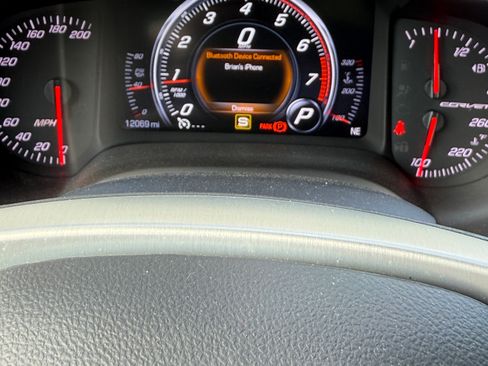 Used 2017 Chevrolet Corvette Stingray Coupe w/ Carbon Flash Badge Package RWD image 12