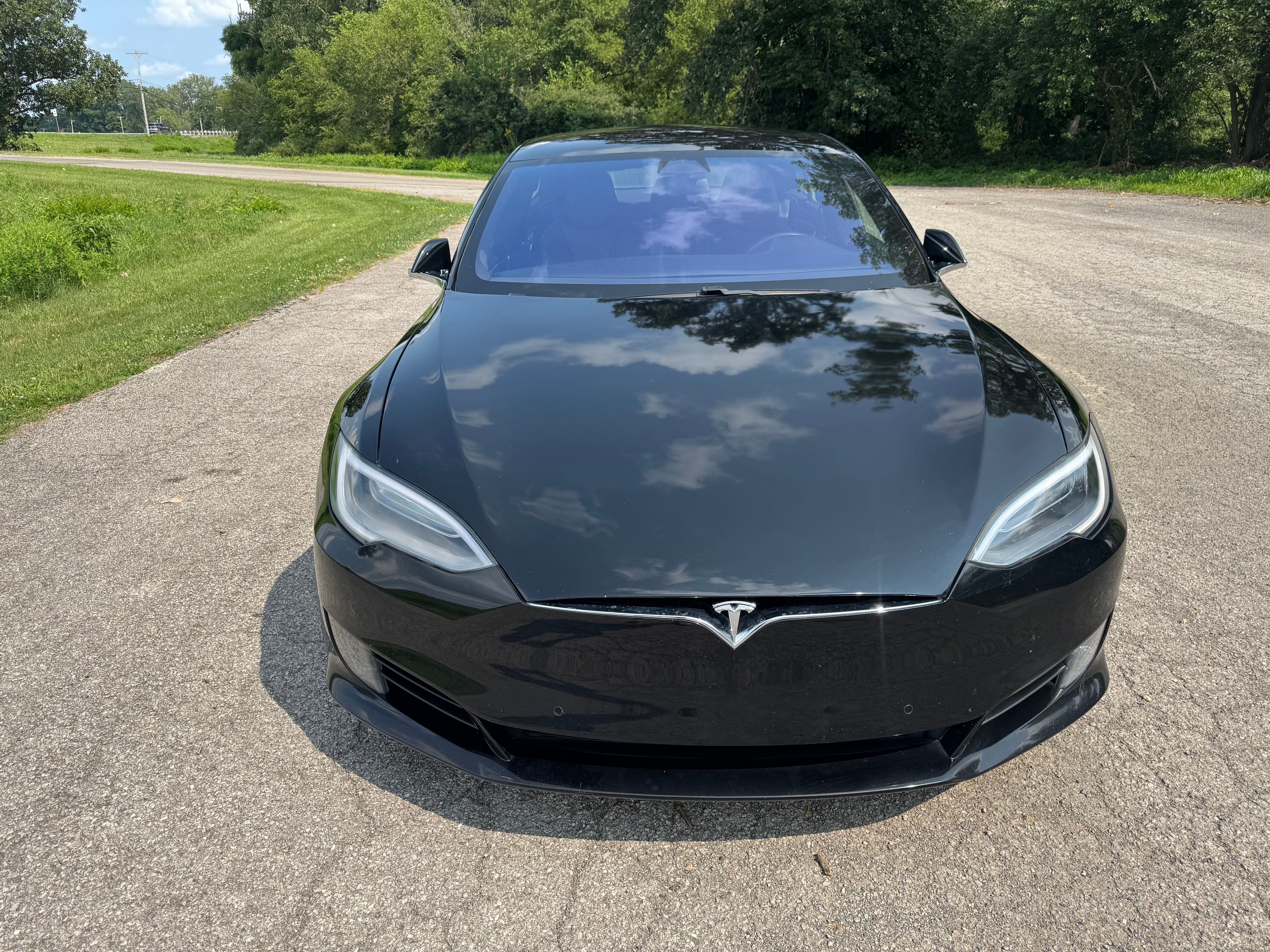 Used 2017 Tesla Model S 100D AWD/4WD image 16