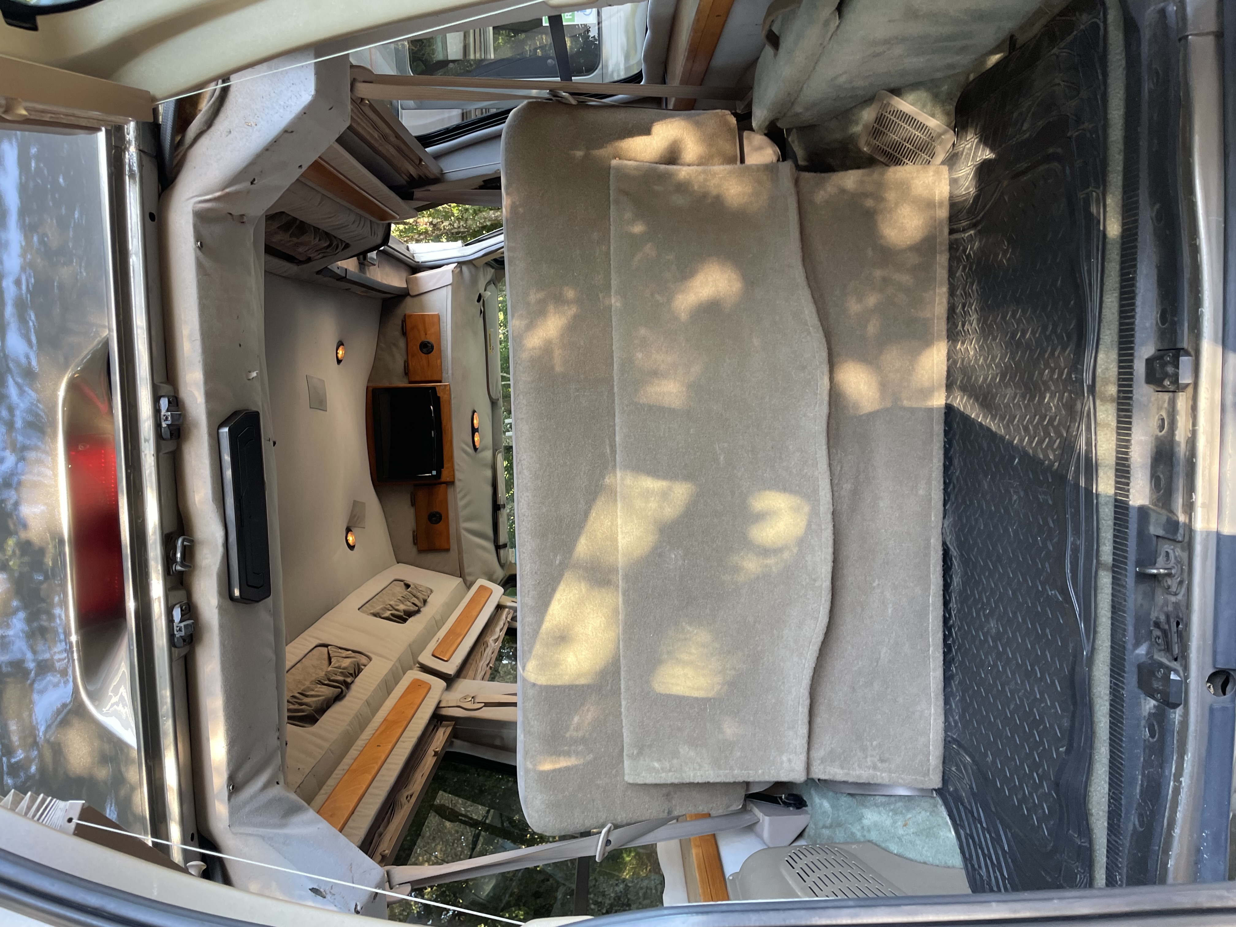 Used 2003 Ford E-150 and Econoline 150 RWD image 12