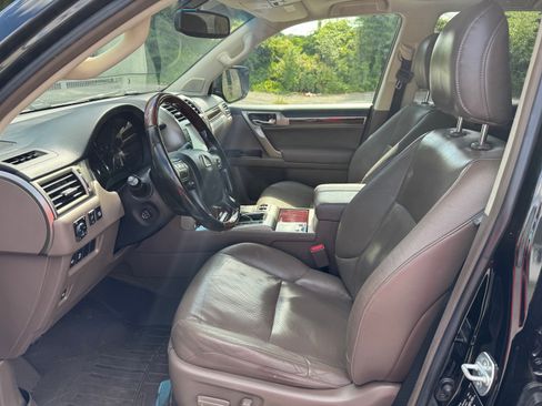 Used 2016 Lexus GX 460 image 14