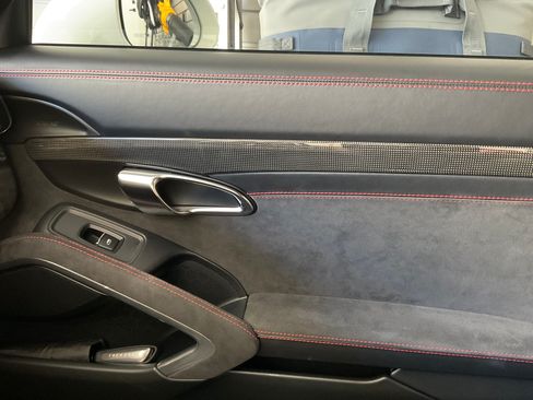 Used 2016 Porsche 911 GT3 image 17