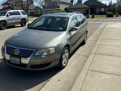 Used 2008 Volkswagen Passat Komfort image 2